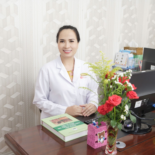 Bác sĩ Trần Thị Hoài Hương - bác sĩ chữa bệnh vảy nến